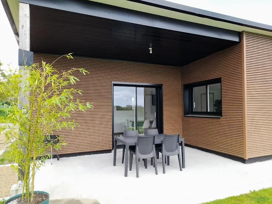 Maison Bois Recente Lantic França